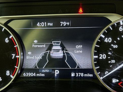 Used 2023 Nissan Rogue SV w/ SV Premium Package AWD/4WD image 13