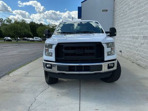 Used 2015 Ford F150 XL w/ Equipment Group 101A Mid AWD/4WD image 7