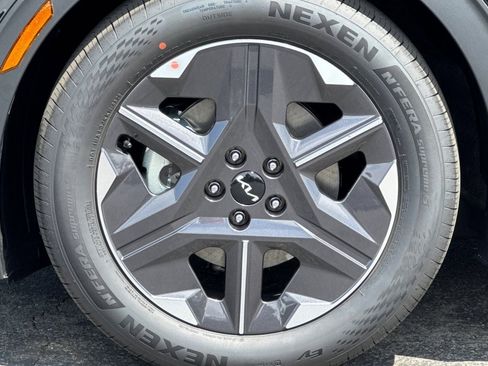 New 2025 Kia EV6 Light image 27