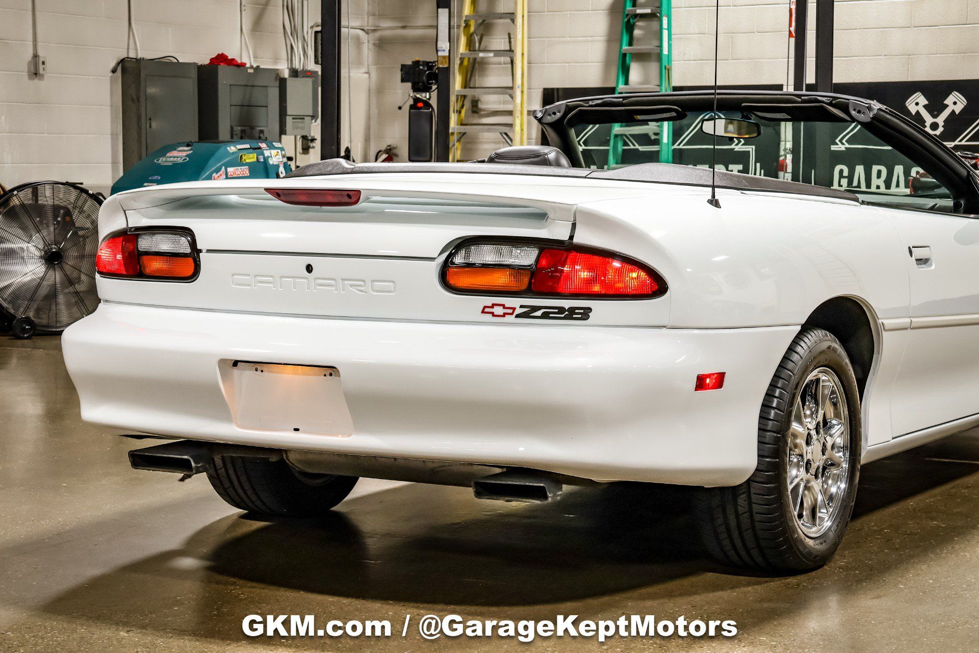 Used 2002 Chevrolet Camaro Z28 RWD image 56