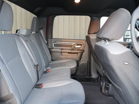 Used 2024 RAM 2500 Big Horn w/ Bed Utility Group image 21