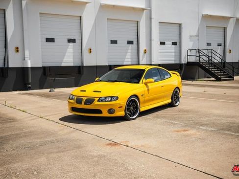 Used 2004 Pontiac GTO image 29