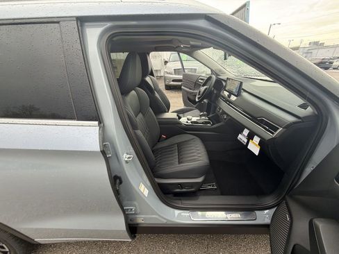 New 2026 Mitsubishi Outlander SEL FWD image 25