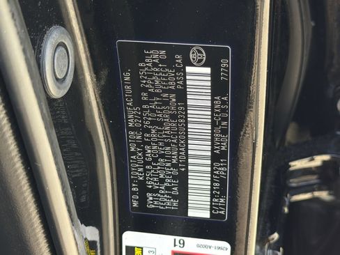 Used 2025 Toyota Camry LE w/ Convenience Package FWD image 32