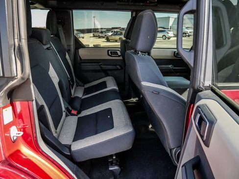 Used 2025 Ford Bronco Big Bend image 20