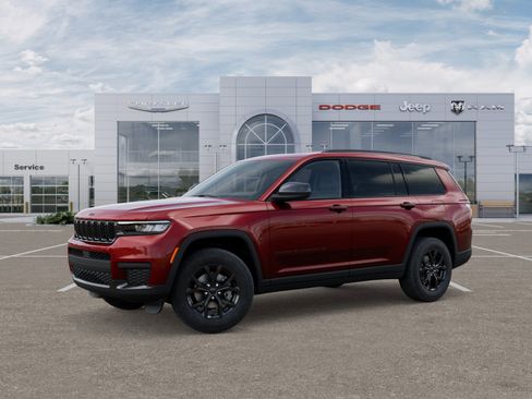 New 2025 Jeep Grand Cherokee L Altitude image 25