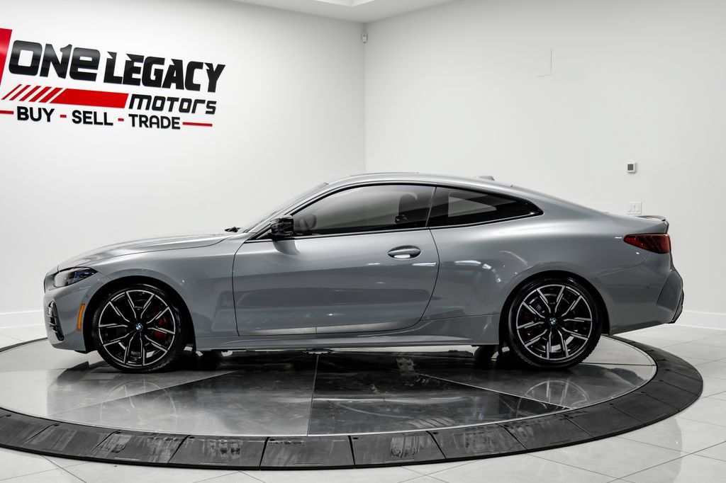 Used 2025 BMW M440i Coupe w/ Premium Package RWD image 13