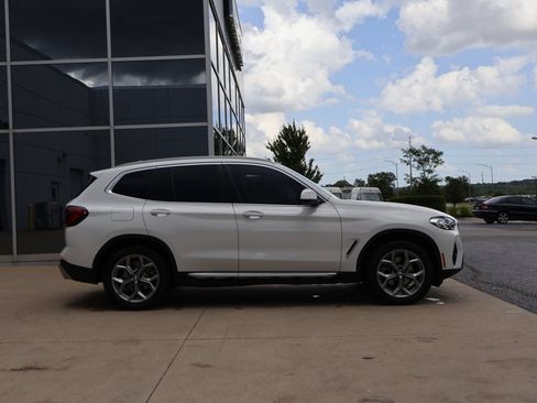 Used 2024 BMW X3 xDrive30i w/ Premium Package AWD/4WD image 4