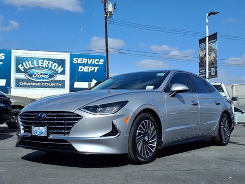 Used 2023 Hyundai Sonata SEL image 1