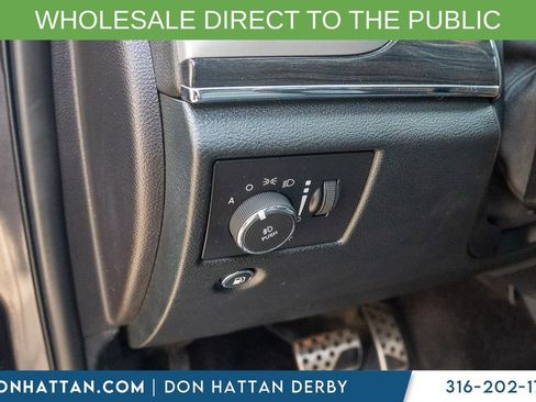 Used 2015 Jeep Grand Cherokee High Altitude RWD image 19