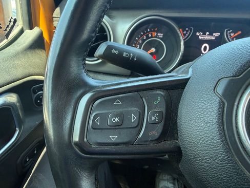 Used 2018 Jeep Wrangler Unlimited Sport S AWD/4WD image 19