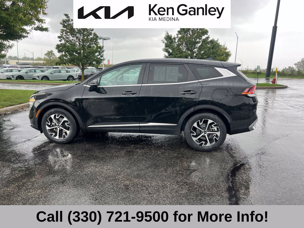 Certified 2024 Kia Sportage EX FWD image 16