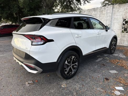 Certified 2024 Kia Sportage EX AWD/4WD image 13