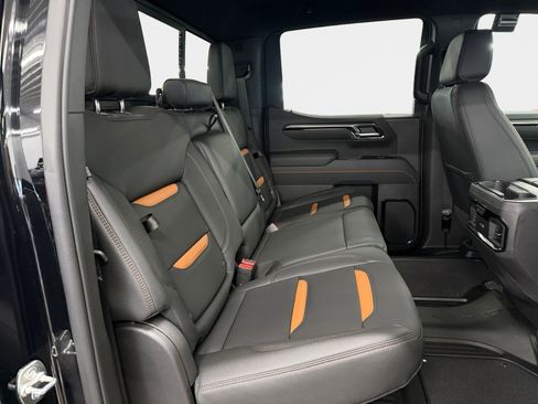 New 2026 GMC Sierra 1500 AT4 w/ AT4 Premium Package AWD/4WD image 11