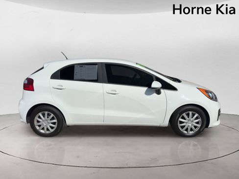 Used 2017 Kia Rio LX w/ Power Package FWD image 3