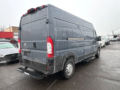 Used 2019 RAM ProMaster 2500 image 5