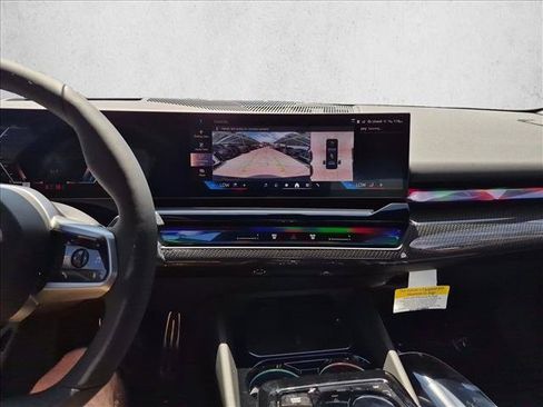 New 2027 BMW i5 eDrive40 w/ M Sport Package RWD image 11