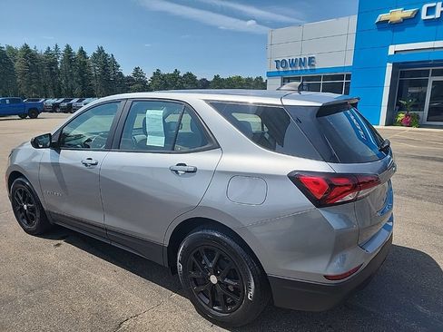 Used 2024 Chevrolet Equinox LS FWD image 5