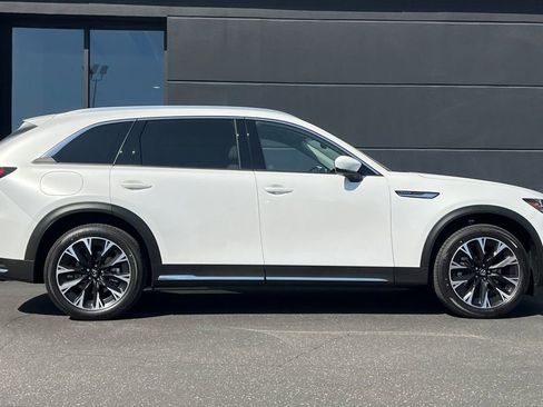 New 2026 MAZDA CX-90 Plug-In Hybrid w/ Premium Plus image 4