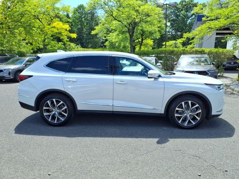Certified 2024 Acura MDX SH-AWD w/ Technology Package image 8