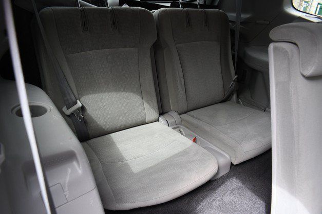 Used 2011 Toyota Highlander 4WD w/ Tech Pkg image 29