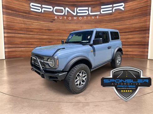 Certified 2025 Ford Bronco Badlands AWD/4WD image 1