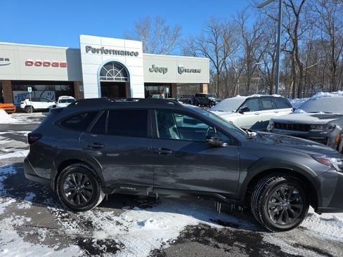 Used 2023 Subaru Outback Onyx Edition image 24