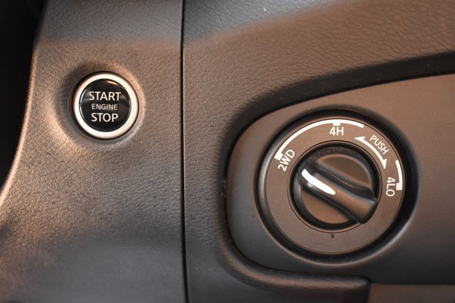 Used 2023 Nissan Frontier PRO-4X w/ Pro-4X Premium Package AWD/4WD image 29