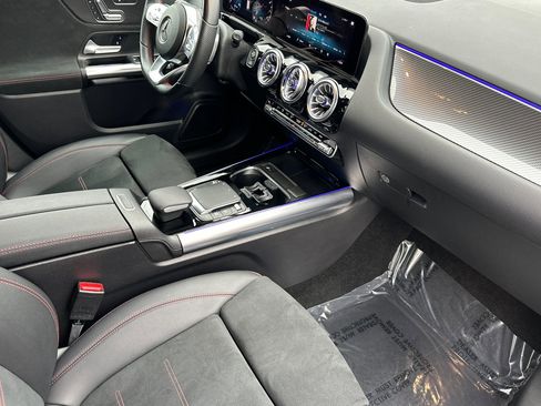 Used 2022 Mercedes-Benz GLA 250 image 16