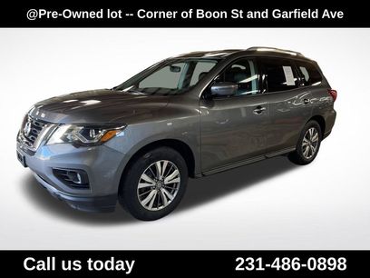 Used 2020 Nissan Pathfinder SL