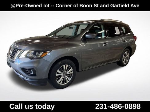 Used 2020 Nissan Pathfinder SL AWD/4WD image 1