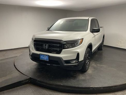 Used 2025 Honda Ridgeline Sport+ image 3