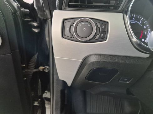 Used 2017 Ford Mustang GT Premium RWD image 12