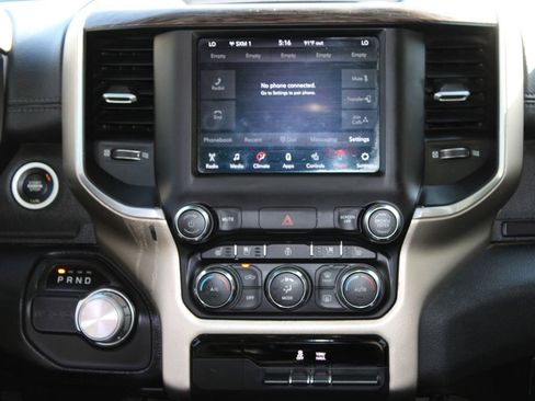 Used 2020 RAM 1500 Laramie image 32