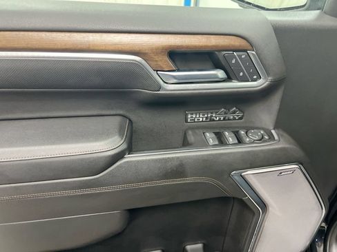 Used 2023 Chevrolet Silverado 1500 High Country w/ Technology Package AWD/4WD image 22