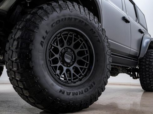 Used 2021 Ford Bronco First Edition image 5