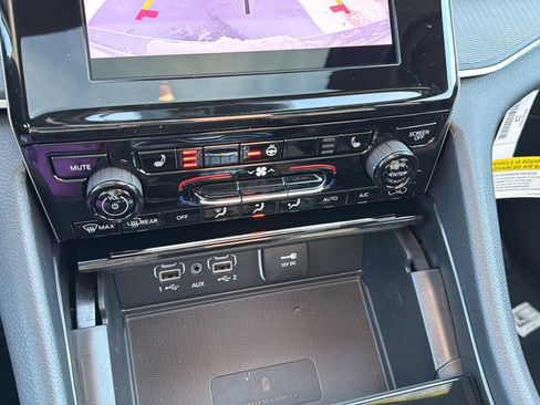 New 2026 Jeep Grand Cherokee Laredo image 29