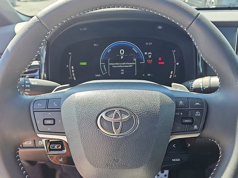 Certified 2026 Toyota Camry SE FWD image 15