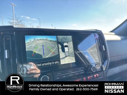 New 2026 Nissan Frontier PRO-4X w/ Pro-4x Convenience Package image 9