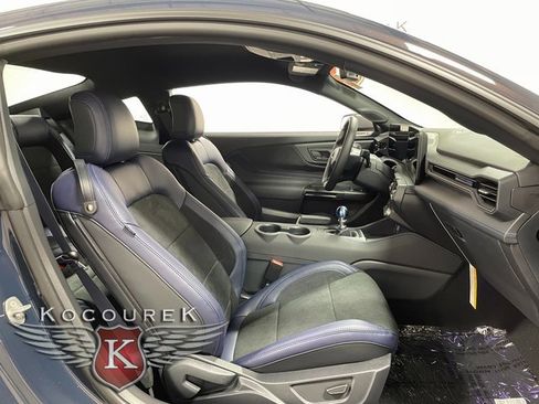 New 2025 Ford Mustang Dark Horse image 22