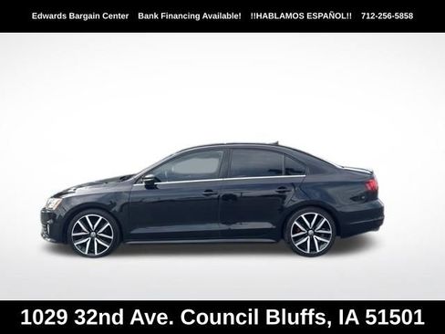 Used 2015 Volkswagen Jetta GLI SEL FWD image 4