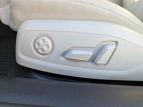 Used 2024 Audi A5 2.0T Premium image 11