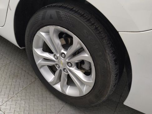 Used 2019 Chevrolet Cruze LS w/ LS Convenience Package image 31