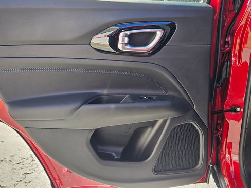 New 2026 Jeep Compass Latitude image 23