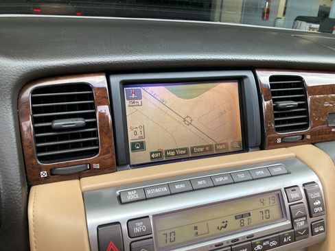 Used 2008 Lexus SC 430 Convertible RWD image 25