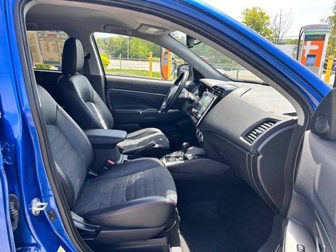 Used 2024 Mitsubishi Outlander Sport SE AWD/4WD image 8