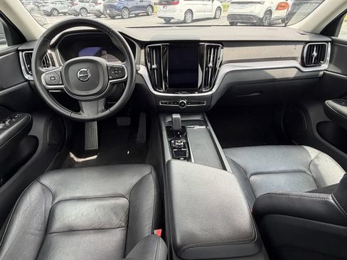 Used 2024 Volvo S60 B5 Core FWD image 2