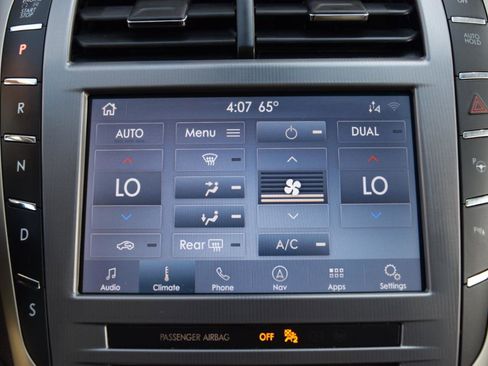 Used 2020 Lincoln MKZ Reserve w/ Elements Package AWD/4WD image 27