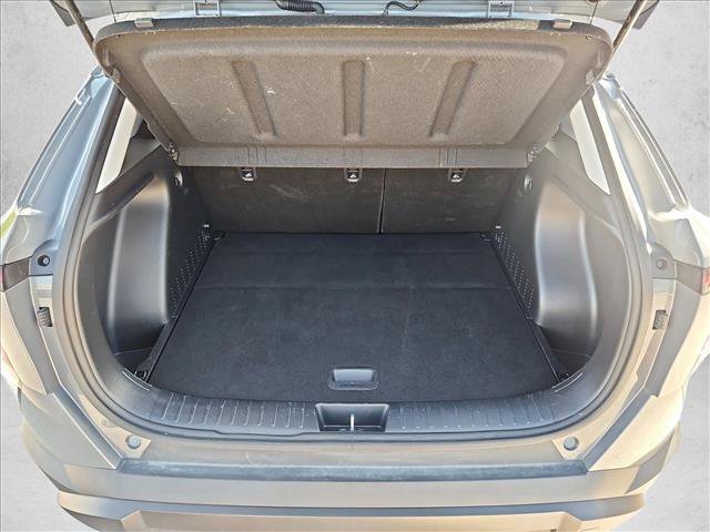 Used 2025 Hyundai Kona SEL FWD image 6