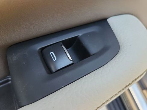 New 2026 GMC Yukon XL Denali w/ Sun & Power Step Package AWD/4WD image 12